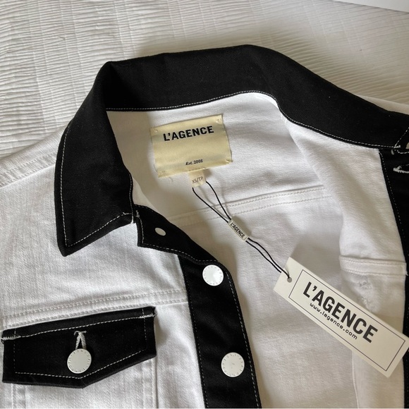 Brand New- L’AGENCE Koda Jacket in White/ Black 🤍⚓️ - Picture 15 of 16